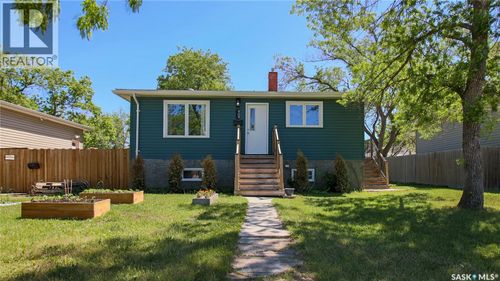 909 Arthur St, Regina, SK, S4T4V6 | Card Image