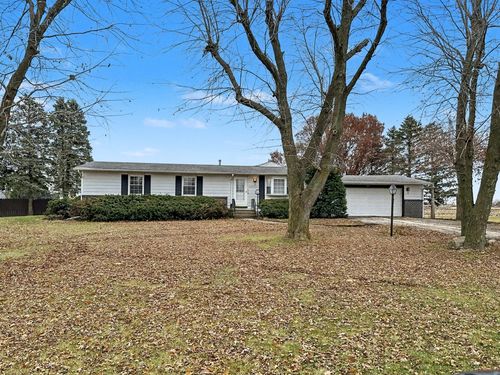 107 S Clinton St, Ashkum, IL, 60911-6081 | Card Image