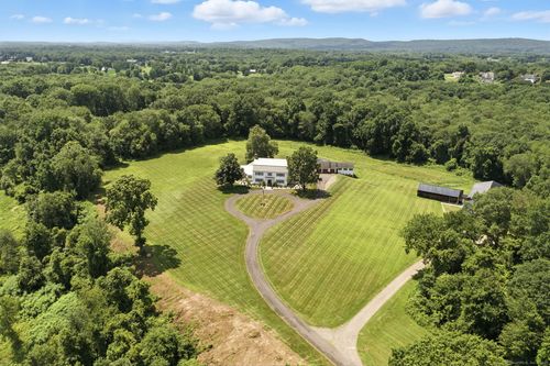 879 Russell Ave, Suffield, CT, 06078-1028 | Card Image