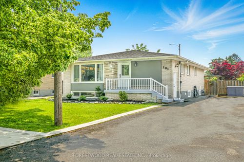 161 Mohawk Rd W, Hamilton, ON, L9C1W2 | Card Image