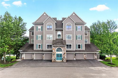 8134 Stonegate Dr, Champion, PA, 15622-4002 | Card Image