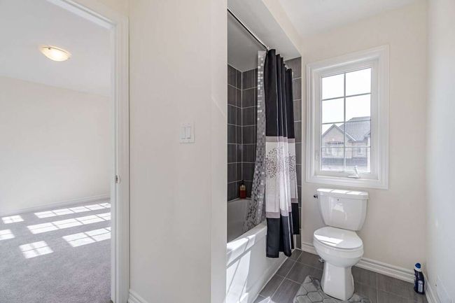 4 Zeus Gate, House other with 4 bedrooms, 4 bathrooms and 4 parking in Brampton ON | Image 37