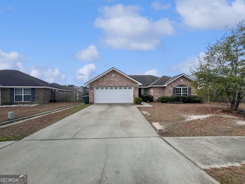 123 Grandview Dr, Hinesville, GA, 31313-2831 | Card Image