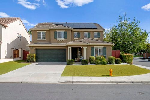 984 Manteca Dr, Oceanside, CA, 92057-2645 | Card Image