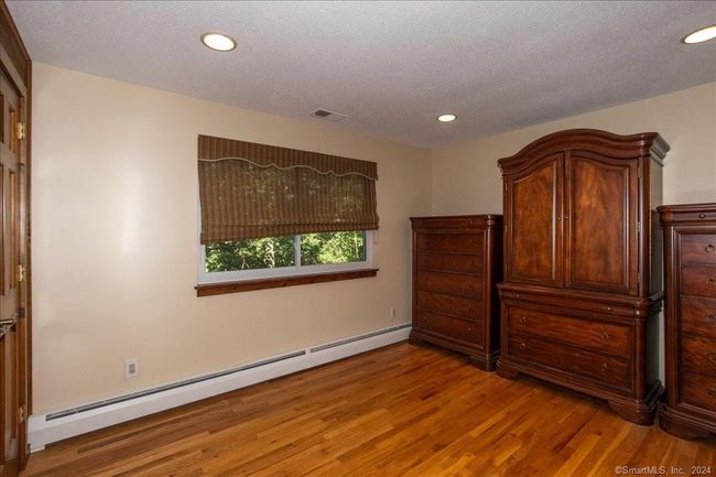 229 New Rd, House other with 2 bedrooms, 3 bathrooms and null parking in Avon CT | Image 26