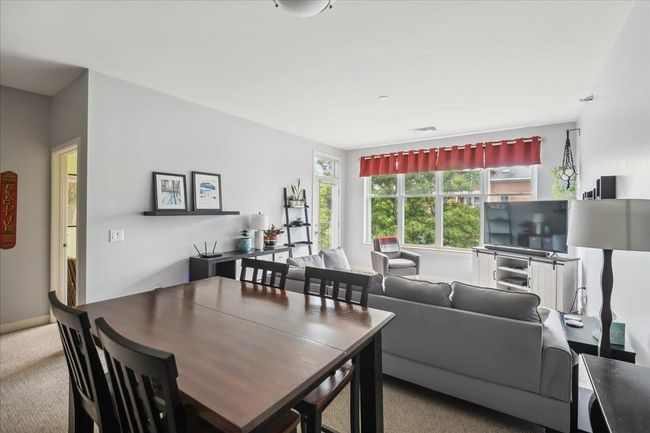 APT-217 - 370 Farrell St, Condo with 2 bedrooms, 2 bathrooms and null parking in South Burlington VT | Image 9