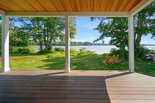 98 Vista Dr, Windham, ME, 04062-4442 | Card Image