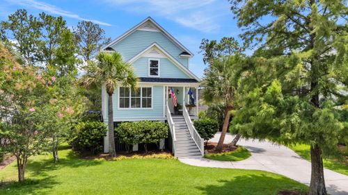 2301 N Creek Dr, Mount Pleasant, SC, 29466-8756 | Card Image
