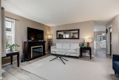 90 Arbour Wood Cres Nw, House detached with 4 bedrooms, 3 bathrooms and 4 parking in Calgary AB | Image 2