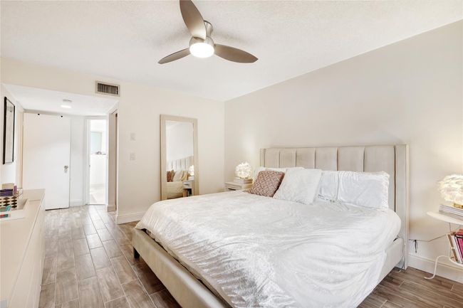 1645 - 1645 Nw 81 St Way, Condo with 3 bedrooms, 2 bathrooms and null parking in Plantation FL | Image 13
