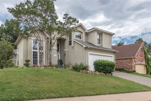 6922 Clear Springs Cir, Garland, TX, 75044-2828 | Card Image