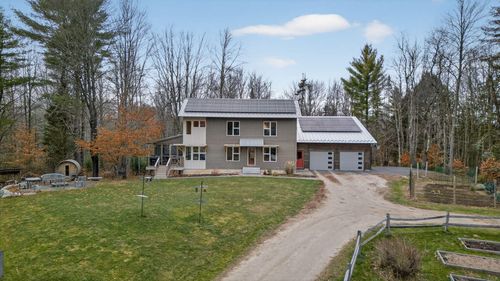 28 Nyasa Lane, Brunswick, ME, 04011 | Card Image