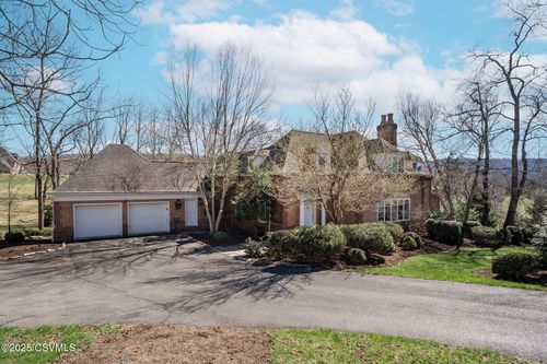 104 Countryside Ln, Lewisburg, PA, 17837-8508 | Card Image