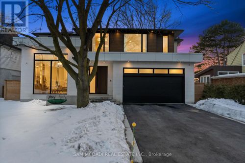2186 Harcourt Cres, Mississauga, ON, L4Y1W1 | Card Image