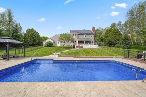 16 Blueberry Way, Webster, MA, 01570-3235 | Card Image