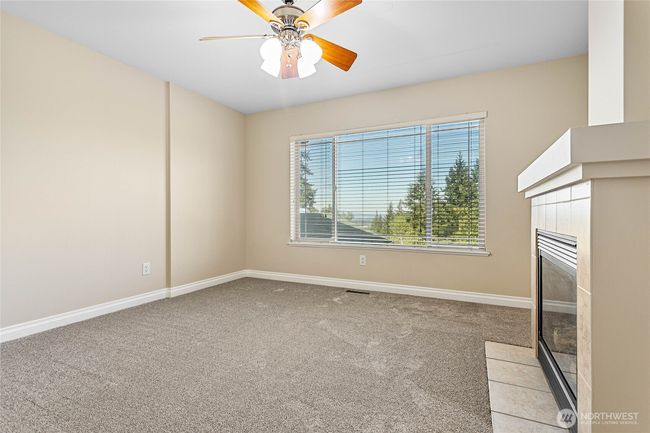 Living Room | Image 5