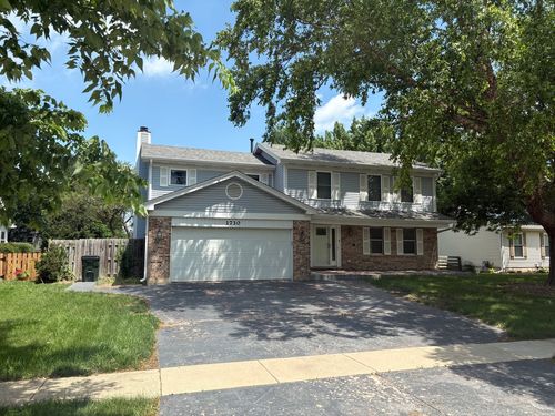 1730 Tanglewood Dr, Algonquin, IL, 60102-3927 | Card Image