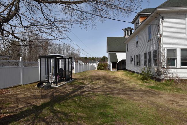31 Tappan St, Home with 0 bedrooms, 6 bathrooms and null parking in Farmington NH | Image 25