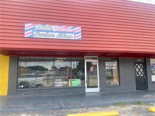 6126 Montgomery Dr, Windcrest, TX, 78239-3235 | Card Image