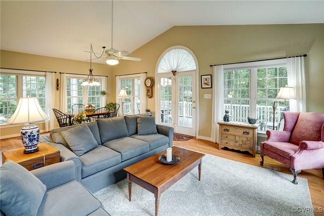 423 Elm Creek Dr, House other with 3 bedrooms, 2 bathrooms and null parking in Manakin Sabot VA | Image 11