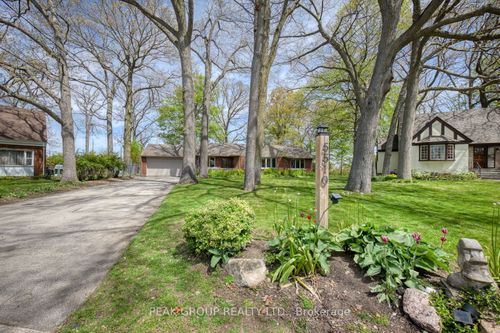 5510 Woodland Blvd, Niagara Falls, ON, L2G5K5 | Card Image