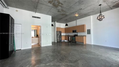 apt-517-2100 Van Buren St, Hollywood, FL, 33020-7345 | Card Image