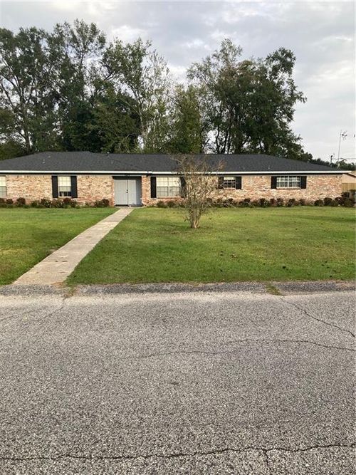 724 Mae St, Saraland, AL, 36571-3126 | Card Image
