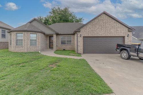 5 Ashcraft Ct, Paragould, AR, 72450-7592 | Card Image