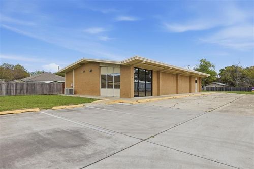 309 N Huntington St, Sulphur, LA, 70663-2605 | Card Image