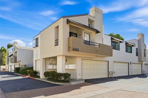 unit-2-4265 Las Virgenes Rd, Calabasas, CA, 91302-1967 | Card Image