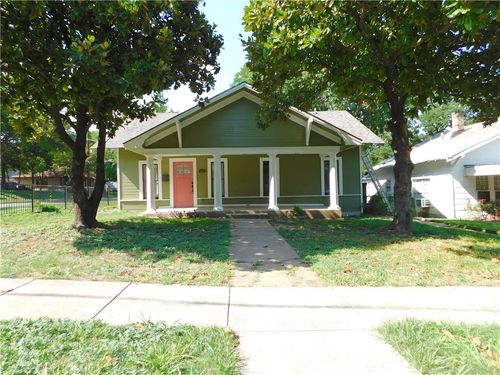 201 E 6th St, Dallas, TX, 75203-1320 | Card Image