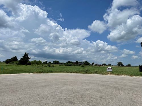 610 Park Place Road, Collinsville, TX, 76233 | Card Image