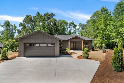 4809 Great Oaks Dr, Anderson, SC, 29625-6216 | Card Image