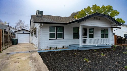 505 Bodem Street, Modesto, CA, 95350 | Card Image