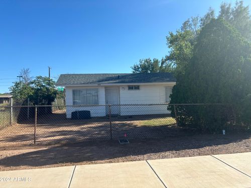 323 E 17th Street, Douglas, AZ, 85607 | Card Image