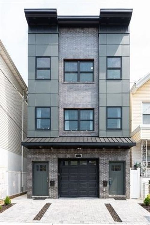 1a-114 Bleecker St, Jersey City, NJ, 07307-3406 | Card Image