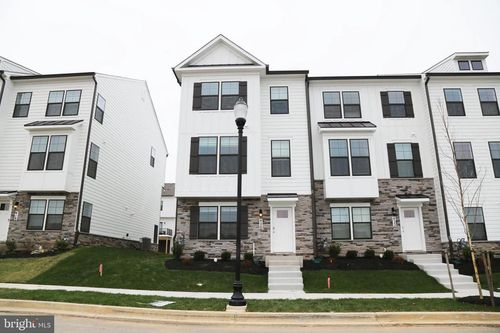 420 Herringbone Way, FREDERICK, MD, 21701-3578 | Card Image