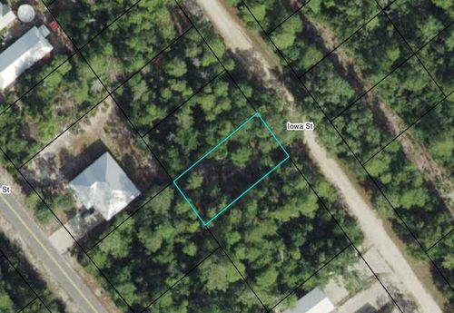 134 Iowa St, Carrabelle, FL, 32322-2109 | Card Image