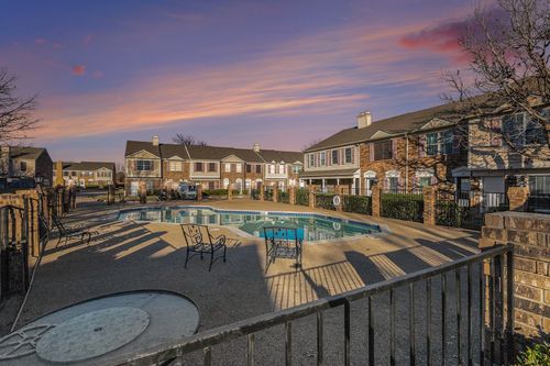 apt-3e-617 Carriagehouse Ln, Garland, TX, 75040-9003 | Card Image