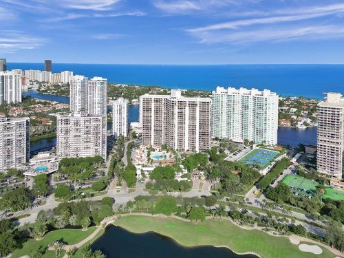 404-20281 E Country Club Dr, Aventura, FL, 33180-3010 | Card Image