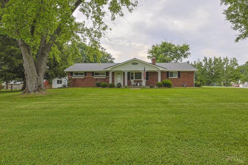 839 Wards Corner Rd, Loveland, OH, 45140-6940 | Card Image
