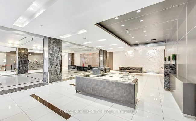 1007 - 7165 Yonge St, Condo with 2 bedrooms, 1 bathrooms and 1 parking in Thornhill ON | Image 18