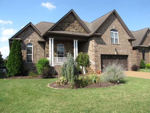 2011 Stonebrook Cir, Mount Juliet, TN, 37122-4573 | Card Image