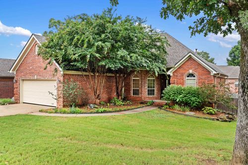 26 Ozark Dr, Maumelle, AR, 72113-6388 | Card Image