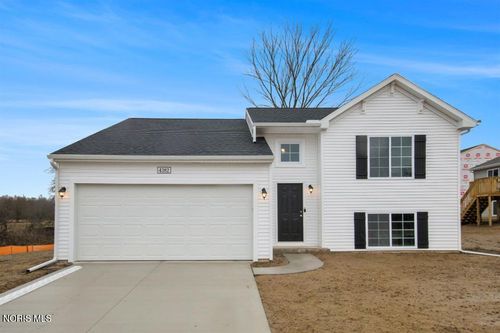 2049 Pear Tree Ln, Delta, OH, 43515-9126 | Card Image