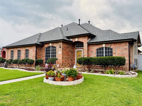 4213 Forestedge Dr, Grand Prairie, TX, 75052-3165 | Card Image