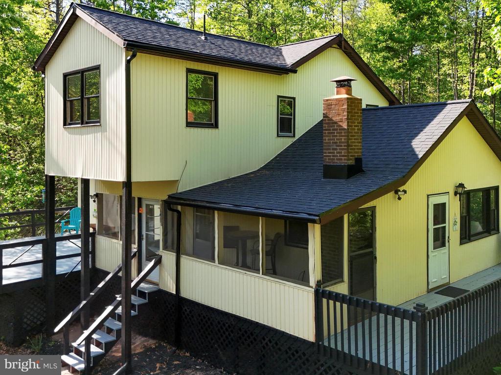 Wild Rose Dr, Hedgesville, WV 25427