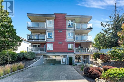 304-2515 Dowler Pl, Victoria, BC, V8T4H7 | Card Image