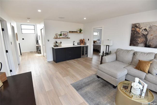 302 Coventry Cres, House other with 4 bedrooms, 3 bathrooms and 4 parking in Nipawin SK | Image 30
