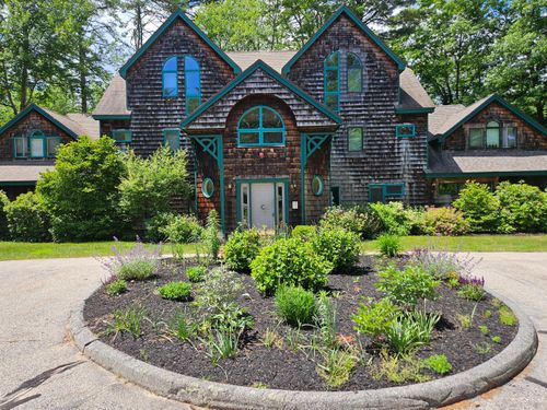 10-131 Temple Ave, Old Orchard Beach, ME, 04064-1262 | Card Image